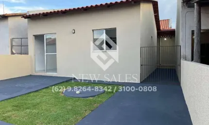 Casa 2 quartos em condomínio fechado com quintal – trindade/go