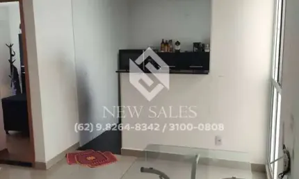 Apto 40m², 2 qtos, c/ armários e vaga coberta – oportunidade