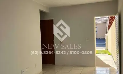 Casa em condomínio fechado com 3 quartos e quintal - 230m² terreno
