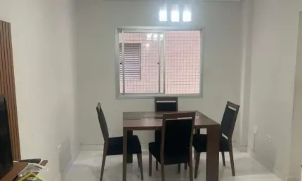 Apartamento em prédio frente mar - reformado e mobiliado! oportunidade!