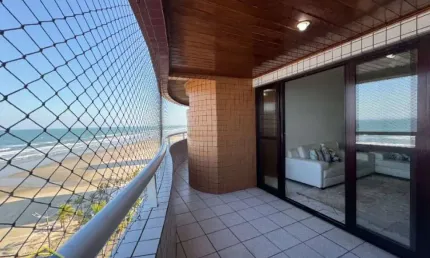 Apartamento frente mar no flórida com 3 suítes - vista livre e permanente para o mar!