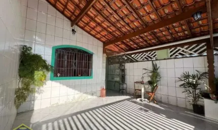 Casa com 2 quartos à venda na Rua Balneario Maracana, 380, Balneário Maracanã, Praia Grande