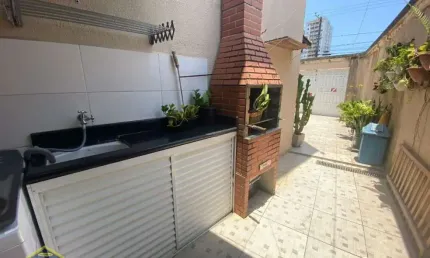 Lindo sobrado,2 suítes, individual, pertinho da praia apenas r$450 mil.