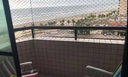 Apartamento com 1 dorm em prédio frente mar - 2 sacadas com vista mar!!