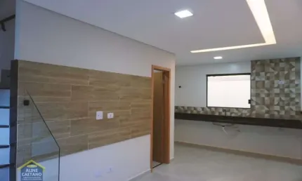 Lindo Sobrado de Condomínio Novo com 2 dorms! Financia!