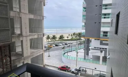 APTO 1 DORM , NA QUADRA DA PRAIA COM VISTA MAR, SACADA GOURMET R$365 MIL.