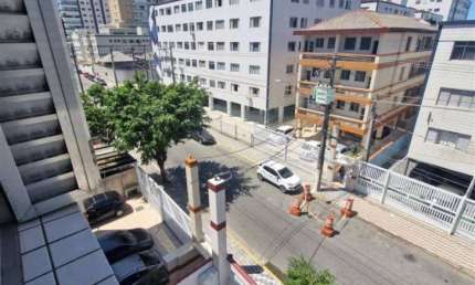 Canto do Forte - Kitão Frente Rua c/ Vaga - 215 mil à vista