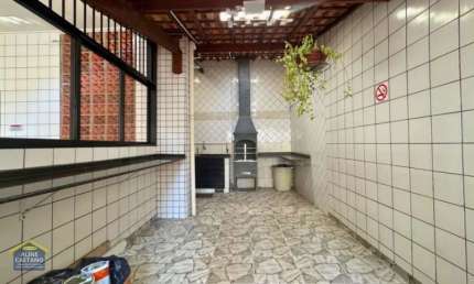 Kitnet em Prédio com elevador - Vaga de Garagem - Churrasqueira coletiva!