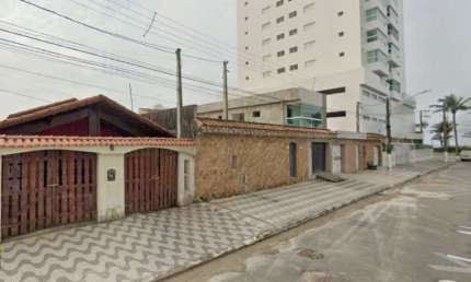 03 SUÍTES, 06 VAGAS DE GARAGEM, 60 MTS DO MAR, FINANCIA!