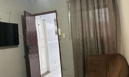Oportunidade - Apto 01 dorm, 150 mts da praia por 215 mil