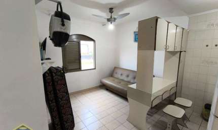 Kitnet localizada no Jardim Real - 350 mts do mar! Financia!