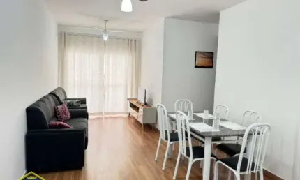 Oportunidade - Apto 03 dorms, Mobiliado, 80 mts da praia 385 mil