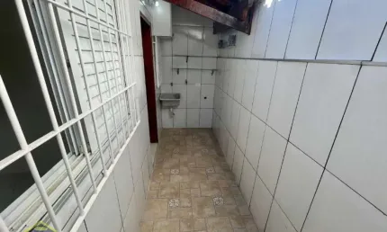 Linda casa de condomínio com 1 dorm por apenas r$ 219mil!