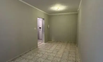 Kitão em prédio frente mar na guilhermina por 225 mil