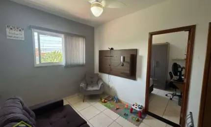 Casa de condomínio com 2 dormitórios zona 2, vem ver!