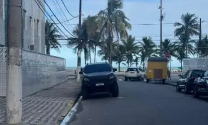 Ótimo negócio - apto 01 dorms, próx á praia - 213 mil