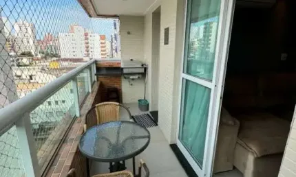 Apartamento com 2 dorms no centro da guilhermina - varanda gourmet! mobiliado!