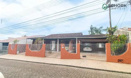 Casa com 4 dormitórios para alugar, 372 m² por R$ 8.063,07/mês - Vila Nova - Blumenau/SC