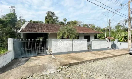 Casa com 2 dormitórios à venda, 100 m² por r$ 600.000,00 - asilo - blumenau/sc