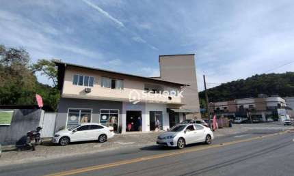 Apartamento com 1 dormitório para alugar, 32 m² por R$ 1.068,94/mês - Velha Central - Blumenau/SC