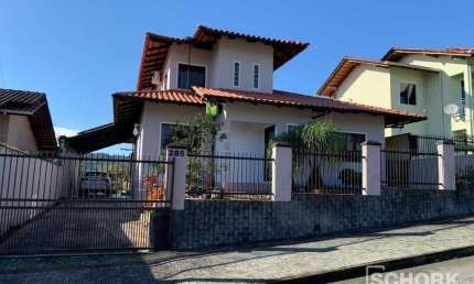 Casa com 3 dormitórios à venda, 205 m² por R$ 1.150.000,00 - Quintino - Timbó/SC