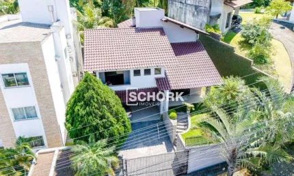 Casa com 3 dormitórios à venda, 185 m² por R$ 1.400.000,00 - Velha - Blumenau/SC
