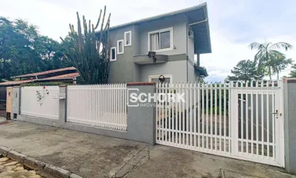 Casa com 3 dormitórios à venda, 170 m² por R$ 790.000,00 - Salto do Norte - Blumenau/SC