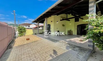 Casa com 3 dormitórios à venda, 212 m² por r$ 720.000,00 - itoupava central - blumenau/sc