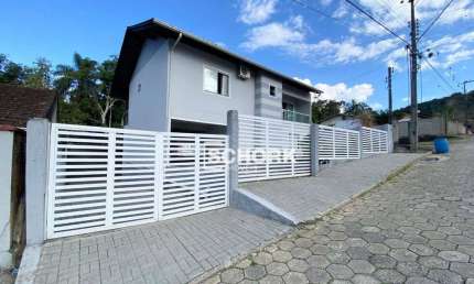 Casa com 3 dormitórios à venda, 204 m² por R$ 900.000,00 - Passo Manso - Blumenau/SC
