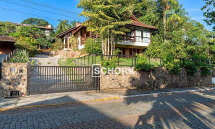 Casa com 3 dormitórios à venda, 331 m² por R$ 2.190.000,00 - Centro - Timbó/SC