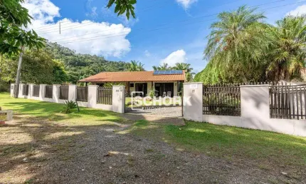 Casa com 3 dormitórios à venda, 276 m² por r$ 1.700.000,00 - itoupava central - blumenau/sc