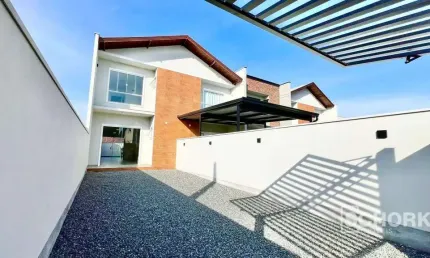 Casa com 3 dormitórios para alugar, 121 m² por R$ 2.817,65/mês - Itoupava Central - Blumenau/SC