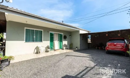 Casa com 3 dormitórios à venda, 71 m² por R$ 550.000,00 - Itoupava Central - Blumenau/SC