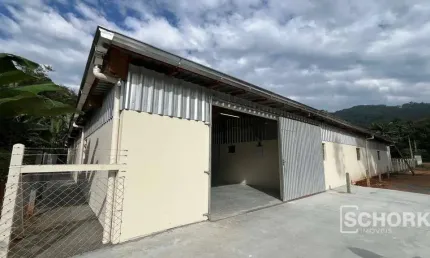Galpão para alugar, 145 m² por R$ 2.500,00/mês - Fidélis - Blumenau/SC
