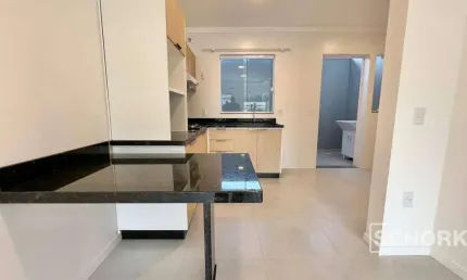 Sobrado com 2 dormitórios para alugar, 80 m² por R$ 2.344,40/mês - Itoupava Central - Blumenau/SC