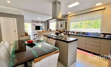 Casa com 3 dormitórios para alugar, 220 m² por R$ 4.406,61/mês - Belchior Alto - Gaspar/SC