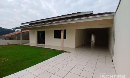 Casa com 3 dormitórios para alugar, 130 m² por R$ 3.580,00/mês - Badenfurt - Blumenau/SC