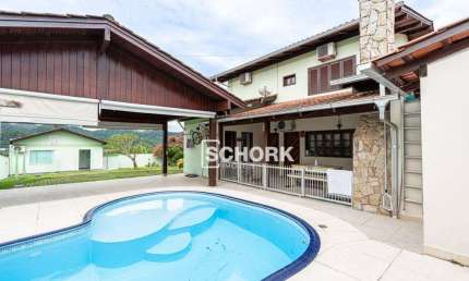 Casa com 3 dormitórios à venda, 250 m² por R$ 1.400.000,00 - Itoupava Central - Blumenau/SC