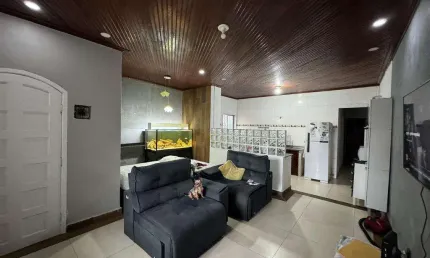 Casa à venda em Mongaguá, Jd Aguapehu, com 2 quartos, com 109.48 m²