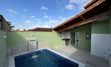 Casa nova à venda em Mongaguá, Jussara, com 2 dorms Aceita financiamento bancário!