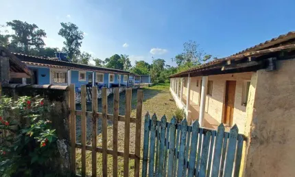Chácara à venda em Mongaguá, Agenor de Campos, com 4 quartos, com 600 m²