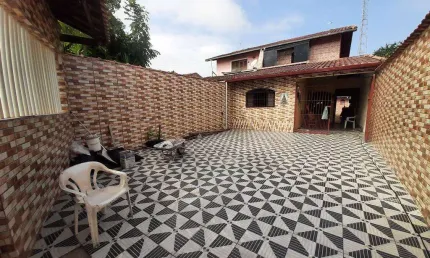 Sobrado à venda em mongaguá, flórida mirim, com 3 quartos, com 156.01 m²