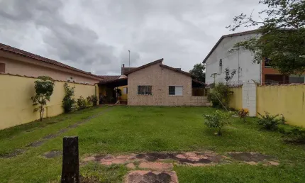 Casa à venda em Mongaguá, Balneário Flórida Mirim, com 4 quartos, com 139 m²