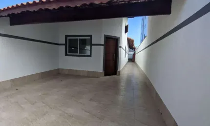 Casa à venda em Mongaguá, Balneário Itaóca, com 2 quartos, com 80.66 m²