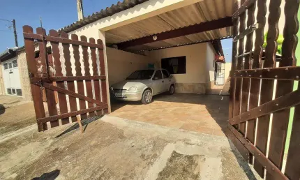Casa com 2 quartos à venda no Jardim Leonor, Mongaguá 