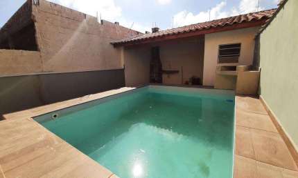 ✅ Casa Nova à Venda em Itanhaém, Bairro Tupy — 2 Dormitórios, Piscina, Churrasqueira e Perto da Praia!