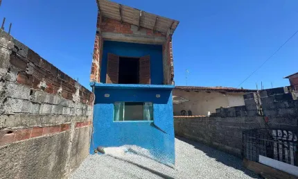 Sobrado à venda em mongaguá, flórida mirim, com 3 quartos, com 77 m²