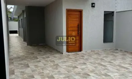 Oportunidade! Casa com Piscina em Itanhaém – 2 Dormitórios e Suíte