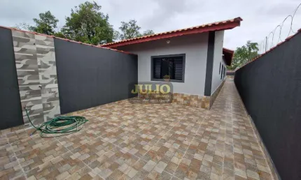 Casa à venda em verde mar, itanhaém – 65m², piscina e churrasqueira