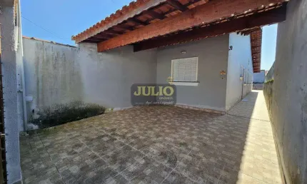 Casa à Venda no Flórida Mirim em Mongaguá – Próxima à Praia e Comércio Local